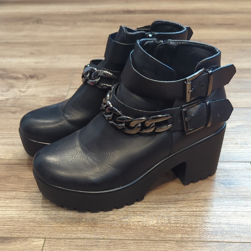 Black Chunky Ankle Booties with Chain Detail